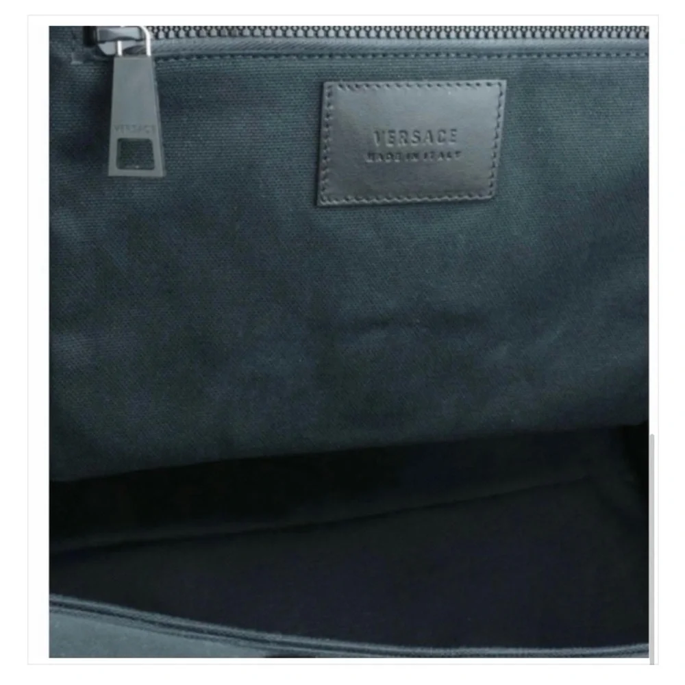 🖤🖤🖤 VERSACE Tote Authentic - Picture 4 of 8